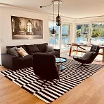 Modernes Penthouse Mit Whirlpool, Xxl-terrasse Mit Bergblick & Tischfussball דירה *