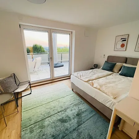 Apartment Neu! Design-penthouse, Panoramablick, Xxl-terrasse