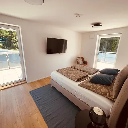 Penthouse Mit Whirlpool, Sauna, Xxl-terrasse Mit Bergblick & Tischfussball Apartman Waldkirchen