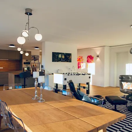 Penthouse Mit Whirlpool, Sauna, Xxl-terrasse Mit Bergblick&tischfußball Waldkirchen