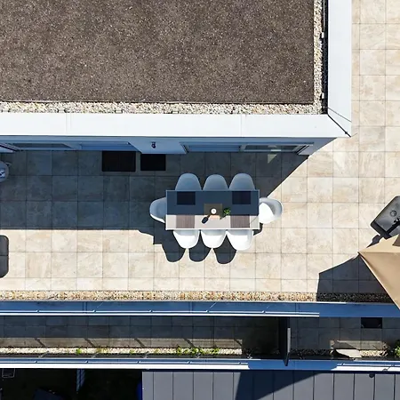 Penthouse Mit Whirlpool, Sauna, Xxl-terrasse Mit Bergblick & Tischfussball Lägenhet *
