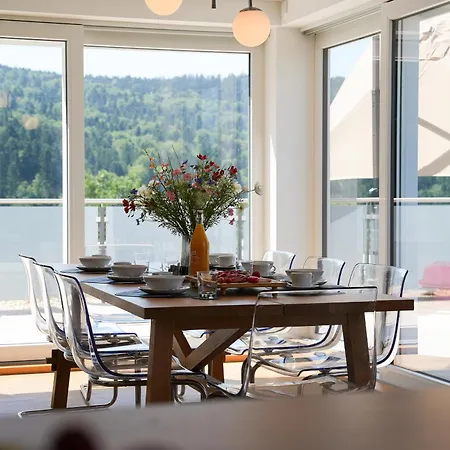 Penthouse Mit Whirlpool, Sauna, Xxl-terrasse Mit Bergblick & Tischfussball Lägenhet
