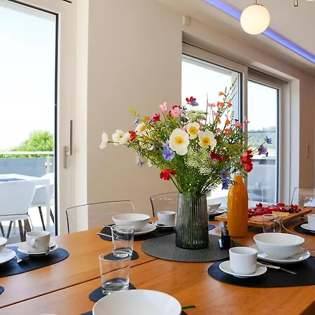 Lägenhet Penthouse Mit Whirlpool, Sauna, Xxl-terrasse Mit Bergblick & Tischfussball