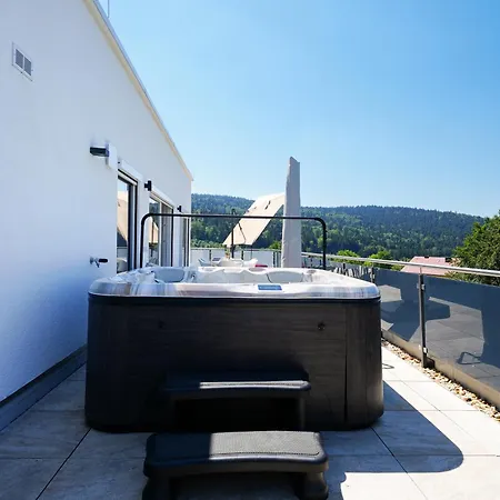 Lägenhet Penthouse Mit Whirlpool, Sauna, Xxl-terrasse Mit Bergblick & Tischfussball