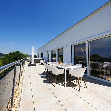 Lägenhet Penthouse Mit Whirlpool, Sauna, Xxl-terrasse Mit Bergblick & Tischfussball