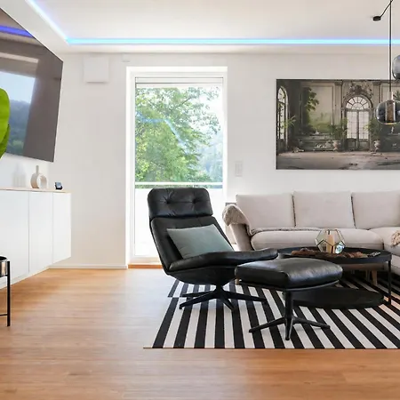 Lägenhet Penthouse Mit Whirlpool, Sauna, Xxl-terrasse Mit Bergblick & Tischfussball *