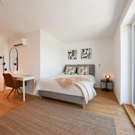 Penthouse Mit Whirlpool, Sauna, Xxl-terrasse Mit Bergblick & Tischfussball * Waldkirchen