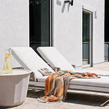 Penthouse Mit Whirlpool, Sauna, Xxl-terrasse Mit Bergblick & Tischfussball * Waldkirchen