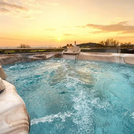Penthouse Mit Whirlpool, Sauna, Xxl-terrasse Mit Bergblick & Tischfussball * Waldkirchen