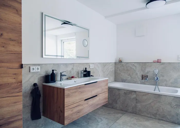 Modernes Penthouse Mit Whirlpool, Xxl-terrasse Mit Bergblick & Tischfussball Apartamento Waldkirchen